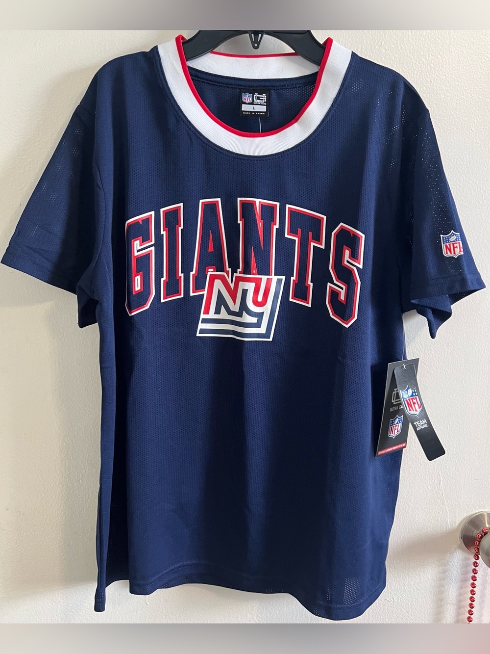 Ultra Game NFL New York Giants mesh short-sleeve round neck jersey. NY Giants L